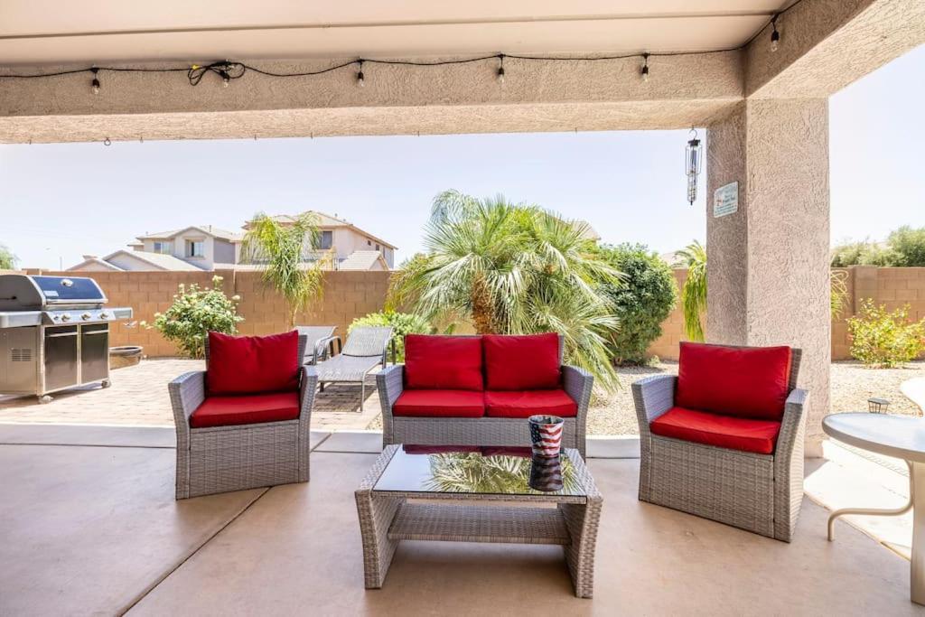 Az Sun Palm Retreat W/Optional Private Heated Pool Villa Surprise Eksteriør bilde